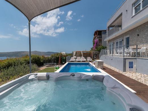 Villa Hedonist Сегет-Враница Экстерьер фото